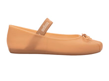 Melissa Sophie (Milky Beige)