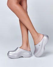 MELISSA FREE CLOG PLATFORM AD - SILVER