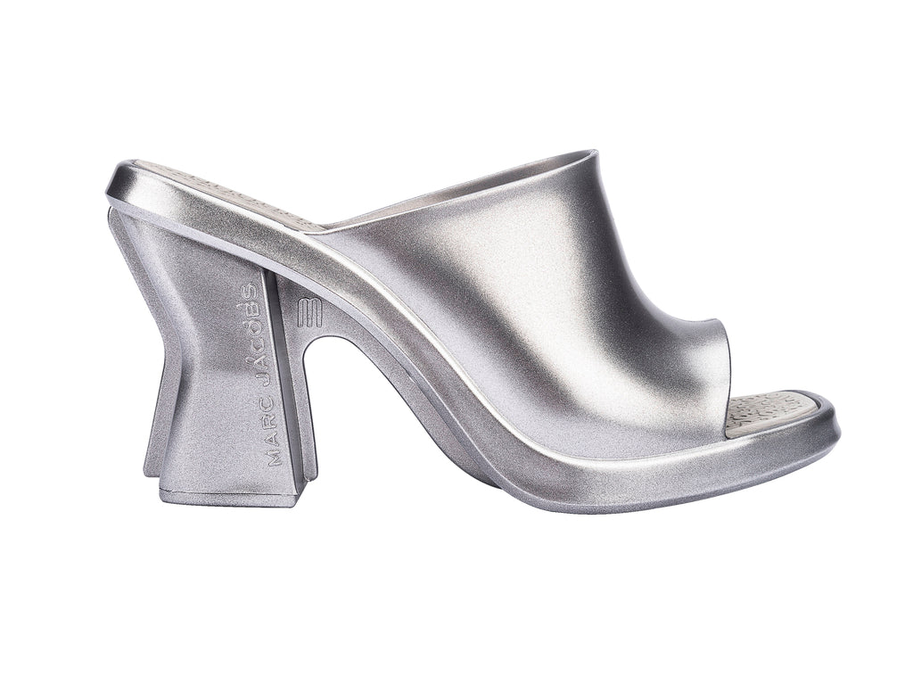 MELISSA MULE + MARC JACOBS AD - SILVER/GREY