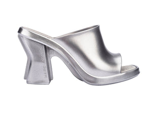 MELISSA MULE + MARC JACOBS AD - SILVER/GREY